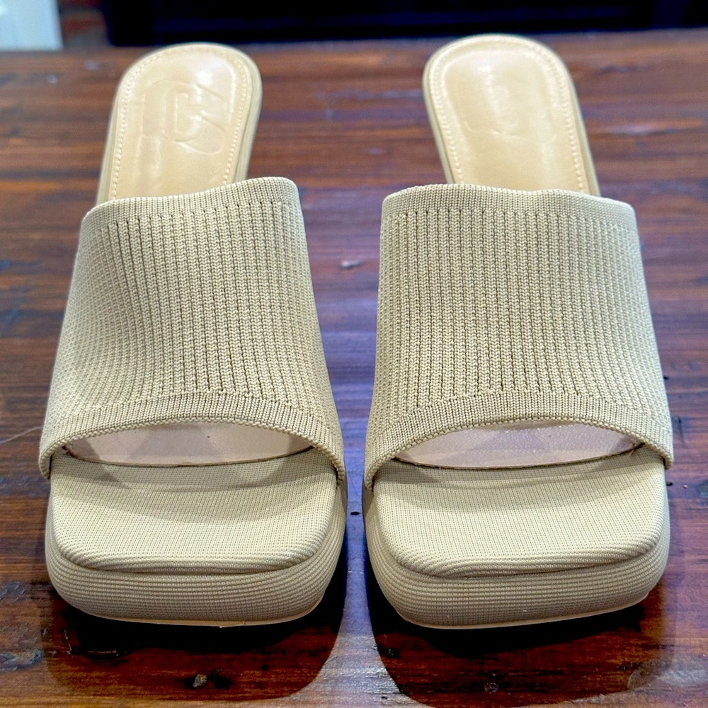 Cream Pumps